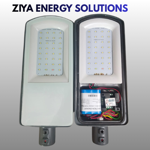 Semi-Integrated Solar Street Light